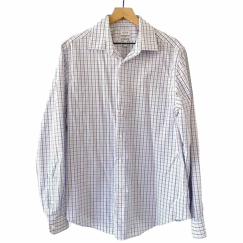 ARROW Men’s Long Sleeve Athletic Fit Dress Shirt
